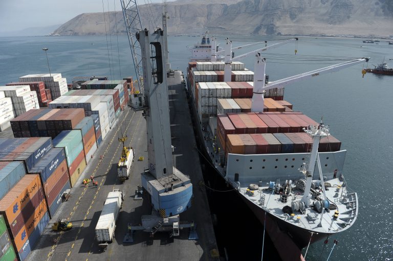 ITI se transforma en puerta de salida de carga refrigerada en contenedores de Bolivia