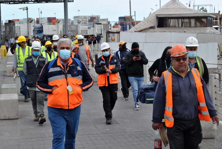 Trabajadores de ITI participaron en simulacro de evacuación de tsunami